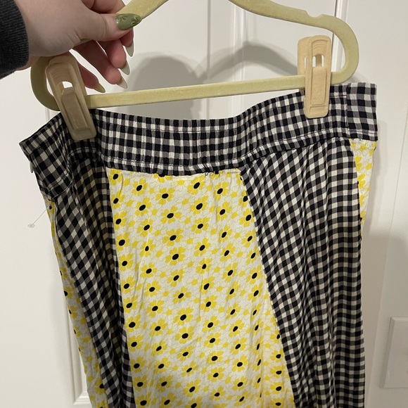 Ganni Paneled Printed Crepe Midi Skirt - Picture 4 of 7